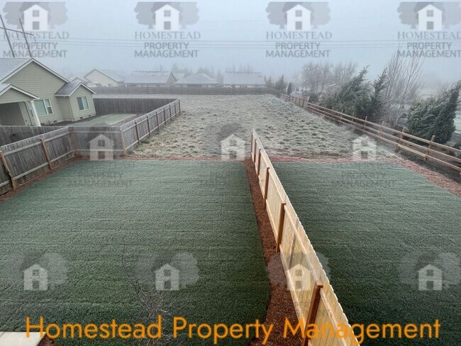 Building Photo - Must see! Beautiful new construction on private flag lot!