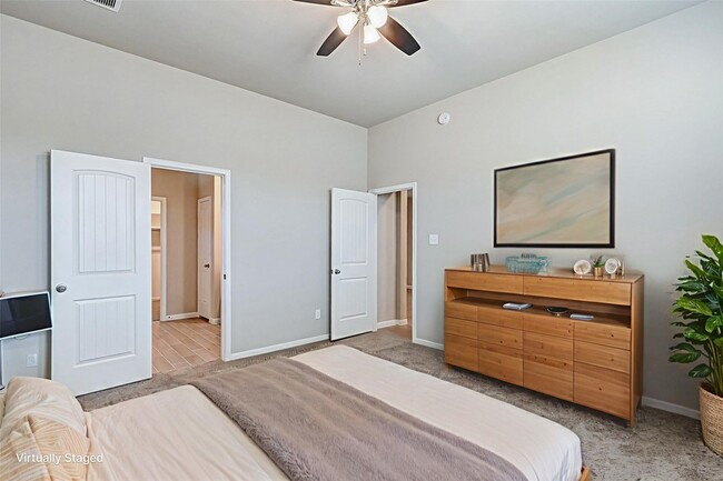 Building Photo - 5311 Sunway Dr