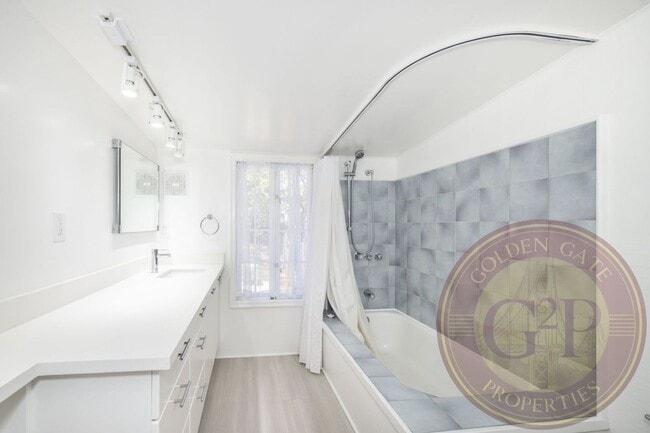 Building Photo - Potrero Hill - 2 BR, 1 BA House 1,124 Sq. ...