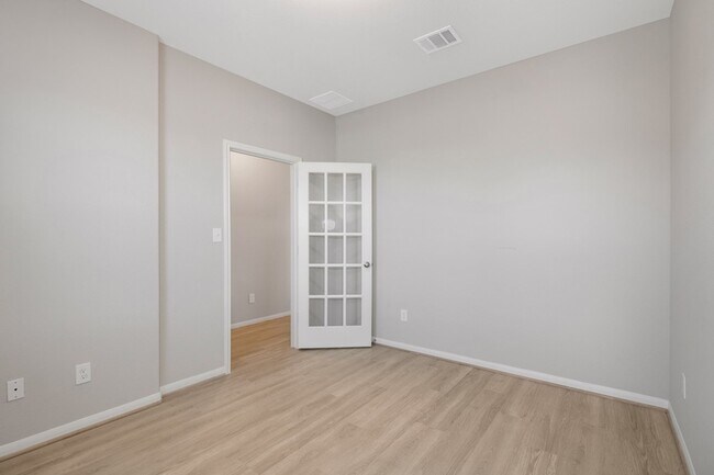 Building Photo - 8439 Moonlight Bay Cir