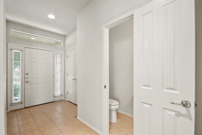 Building Photo - 23611 Wildwood Green Way