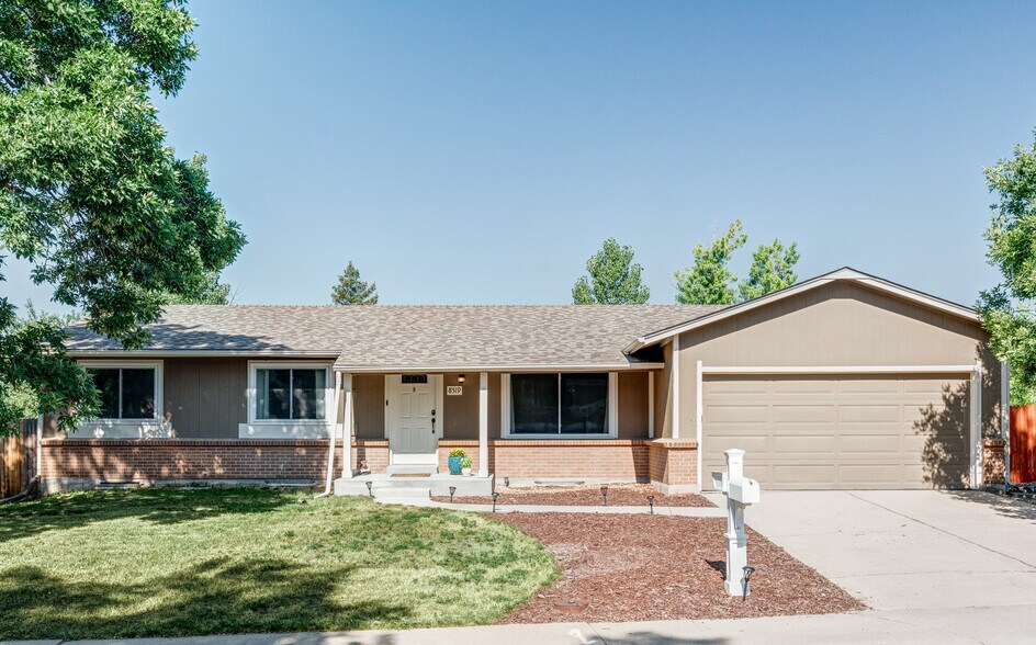 Primary Photo - 8519 Ingalls Cir