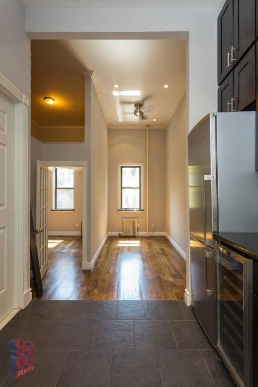 Building Photo - 234 E 14th St