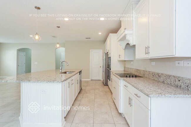 Building Photo - 81080 Leeside Ct