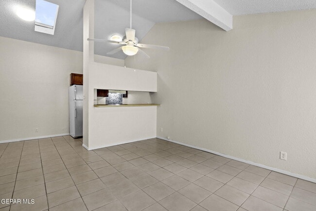 Building Photo - 10012 Caribou Dr