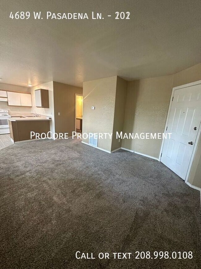 Building Photo - 2 Bedrooms, 2 Baths Ground Floor Unit in D...