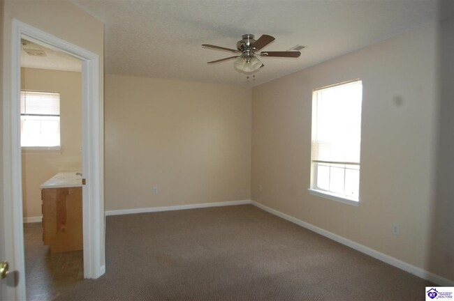 Building Photo - 105 N Osprey Ct