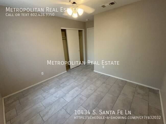 Building Photo - 10434 S Santa Fe Ln