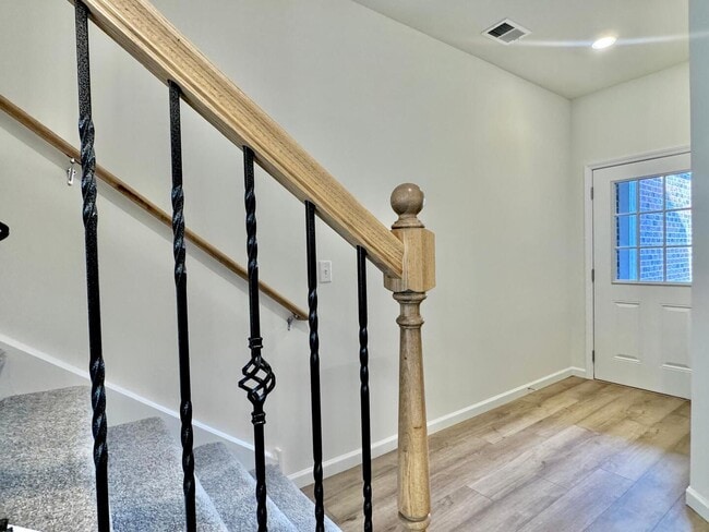 Building Photo - 667 Switchgrass Wy