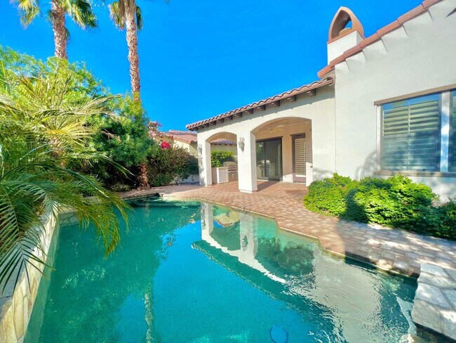 Building Photo - 80689 Via Glorieta