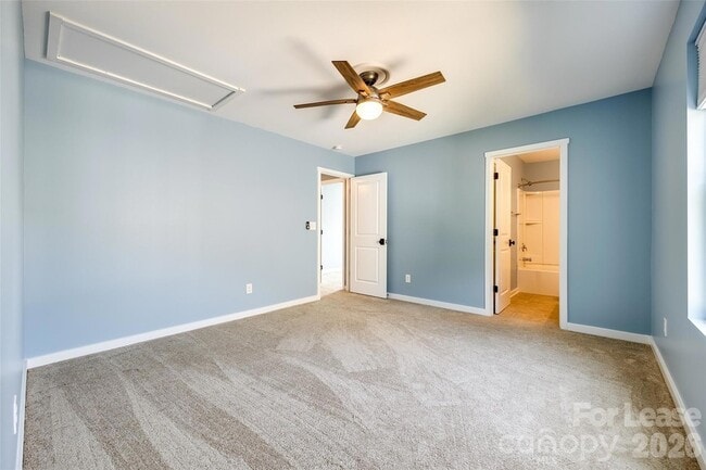Building Photo - 440 Battery Cir