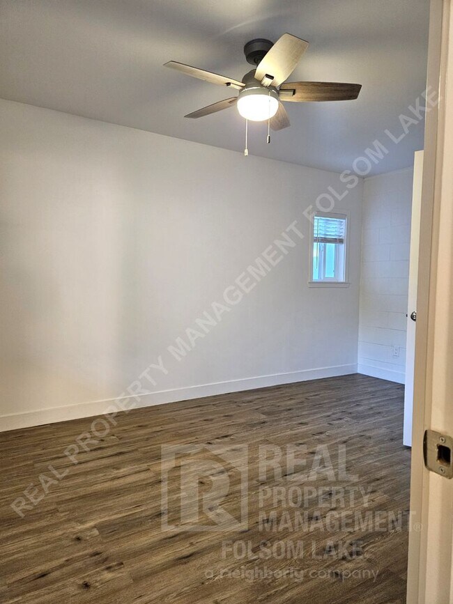 Building Photo - Newly upgraded 1Bd 1Ba unit in Placerville