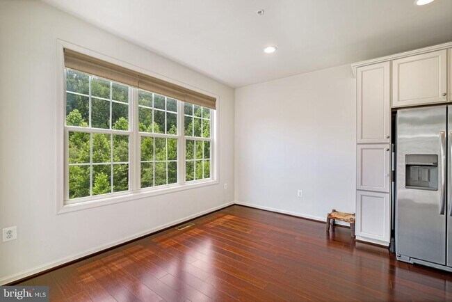 Building Photo - 1550 Rabbit Hollow Pl