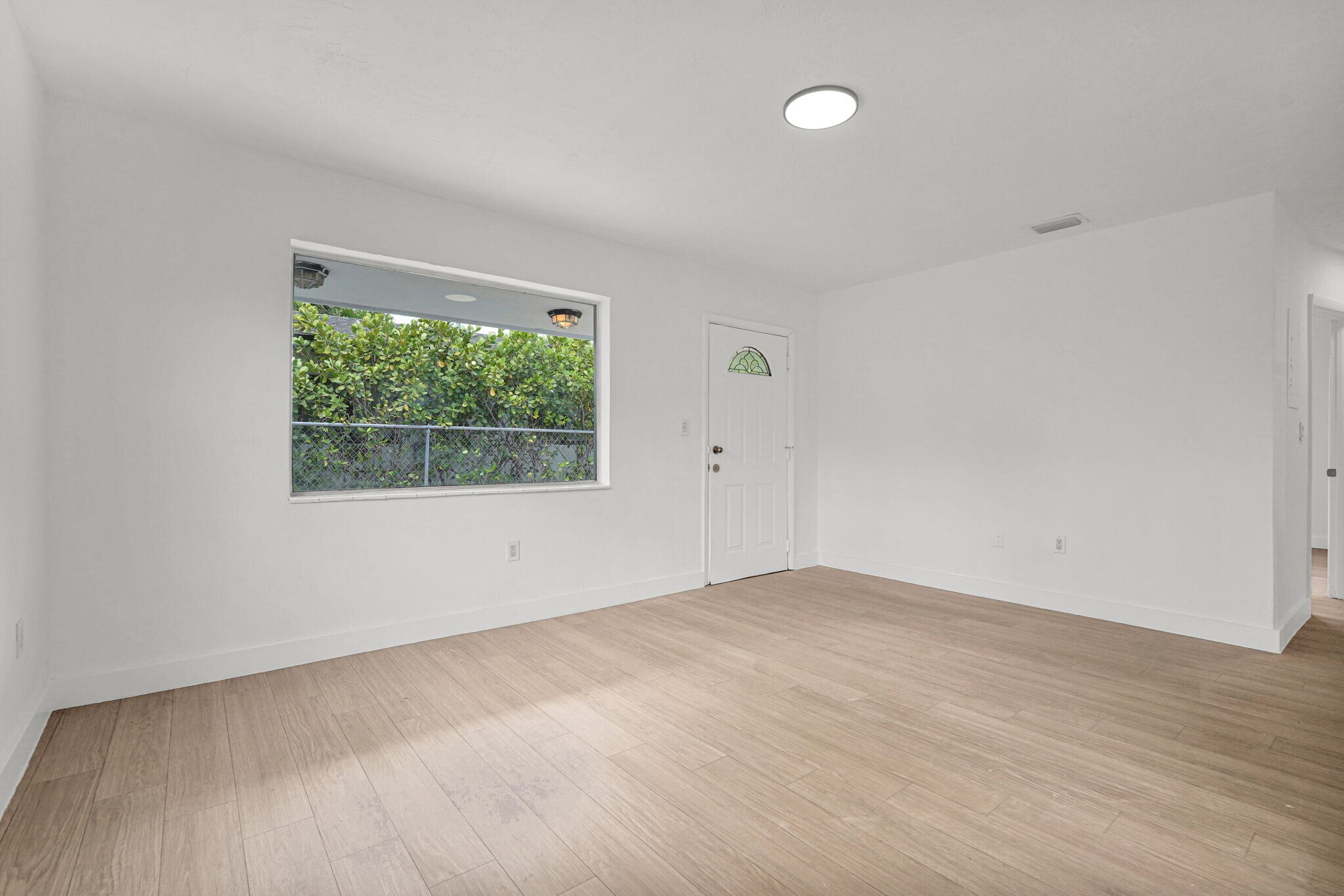Building Photo - 153 NW 42nd St