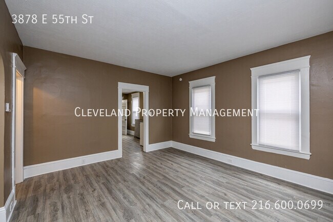 Building Photo - 3878 E 55th St