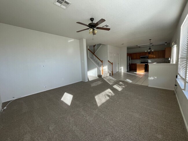 Building Photo - 4902 Golden Gate Dr