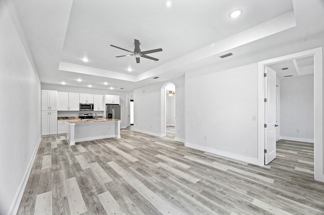 Luxury vinyl flooring throughout, easy cleaning - 26382 Explorer Rd