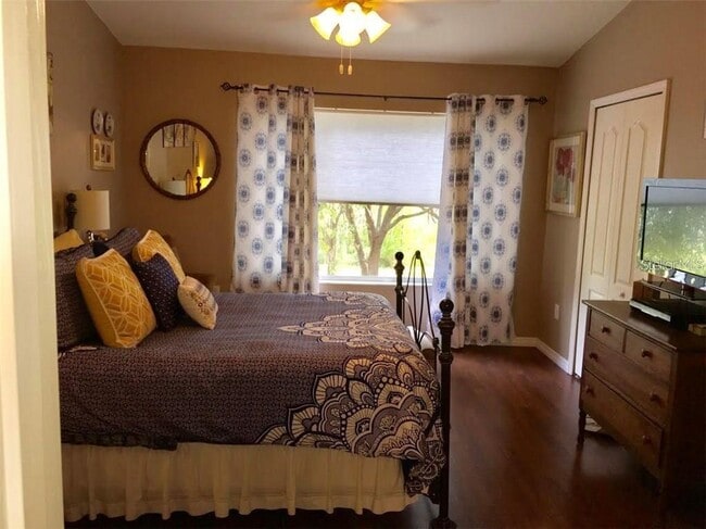 Building Photo - 2454 Lake Woodberry Cir