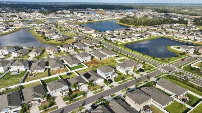 Building Photo - 12776 Tannencrest Dr