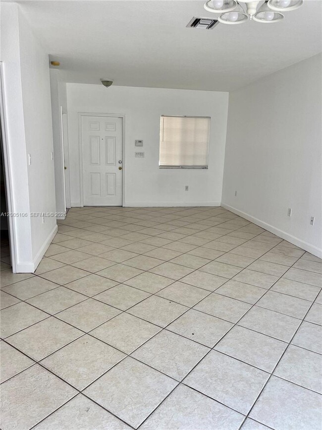 Building Photo - 21477 SW 85th Psge