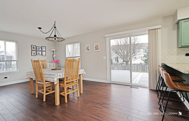 Building Photo - 2764 Olympic Ct