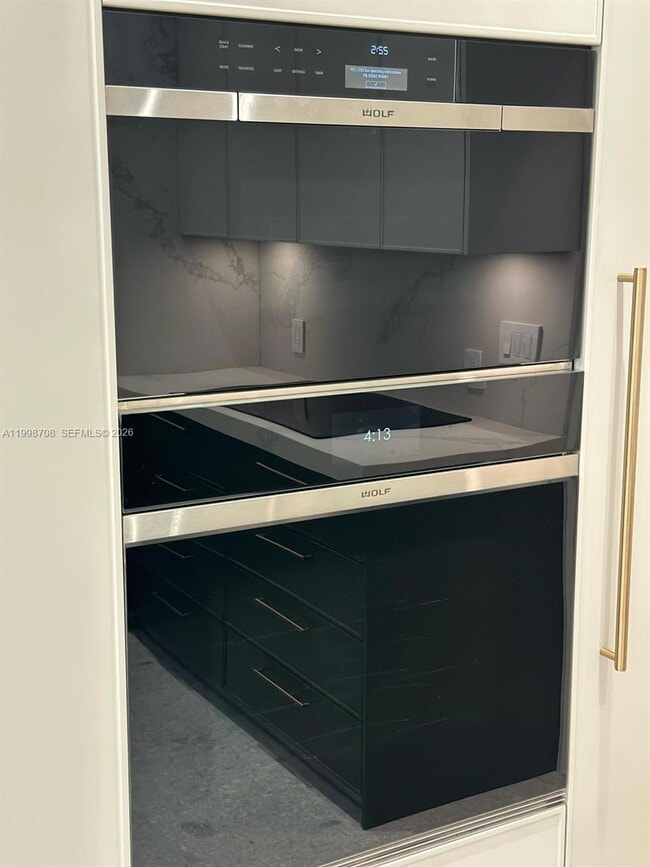 Building Photo - 737 Crandon Blvd