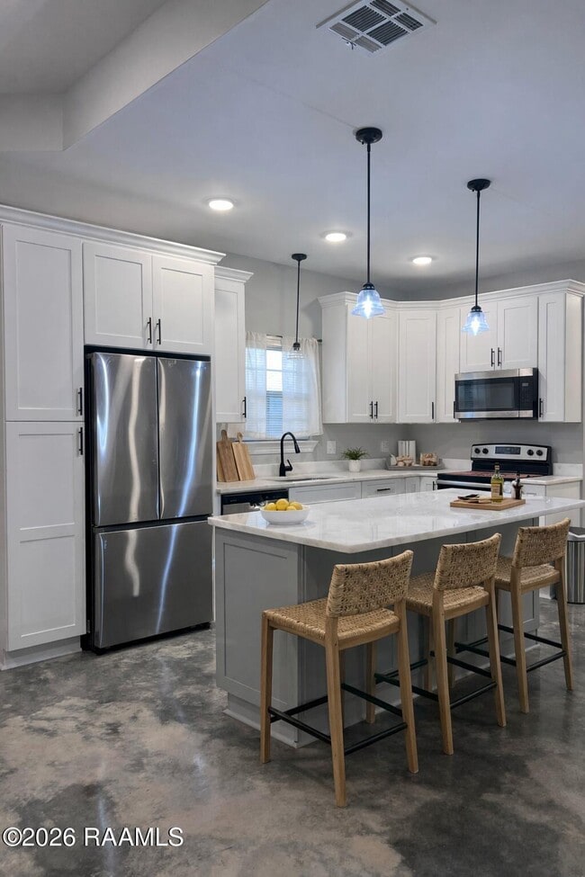 Building Photo - 1061 Madeline Heights