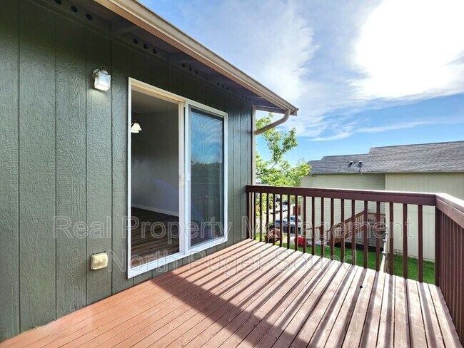 Building Photo - 7209 31st Pl NE