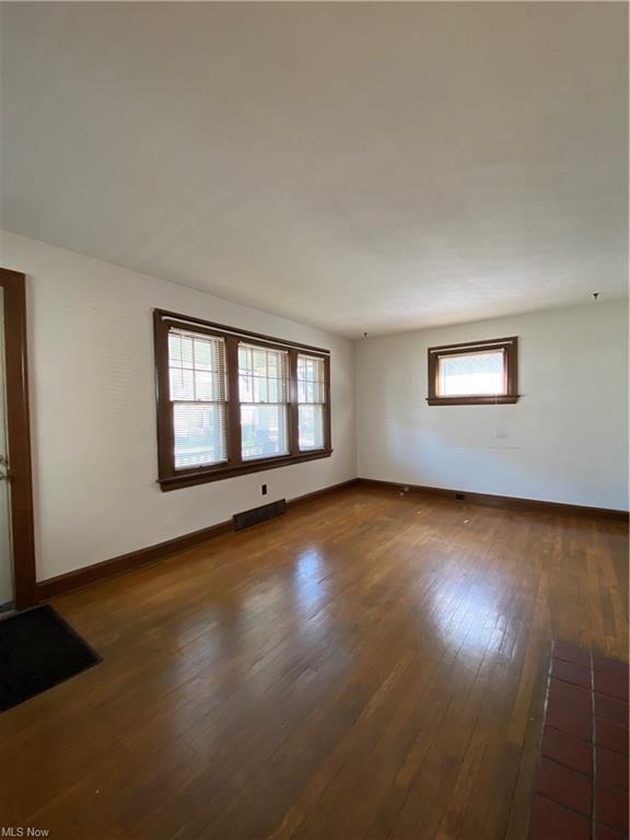 Building Photo - 3384 W 91st St
