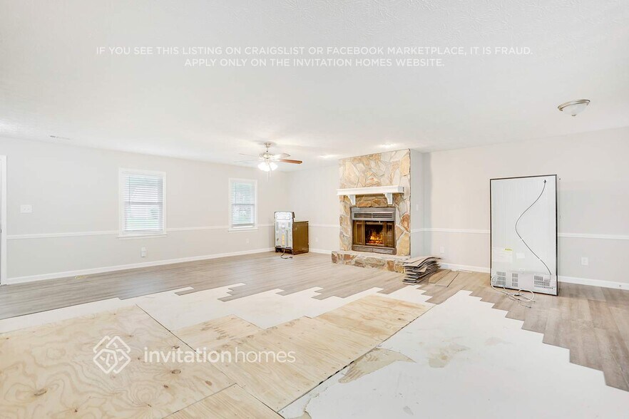 Building Photo - 1202 Granite Ln