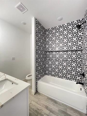 Building Photo - 2512 San Gabriel Dr