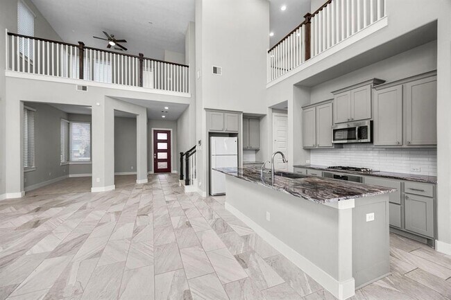 Building Photo - 13207 Terania Clf Trce
