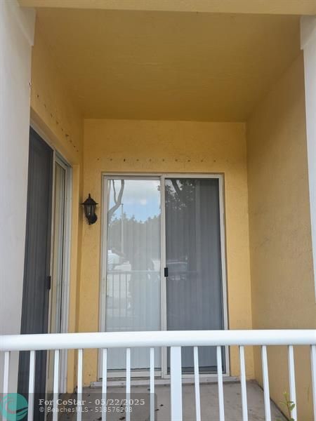 Building Photo - 2659 Carambola Cir N