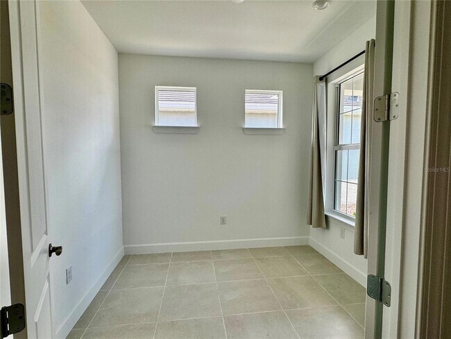 Building Photo - 10478 Sea Breeze Rdg Dr