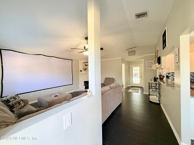 Building Photo - 7748 Pepper Cir E