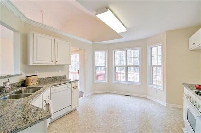 Building Photo - 3702 Autumn View Dr