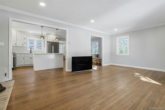 Building Photo - 136 Johnson Rd