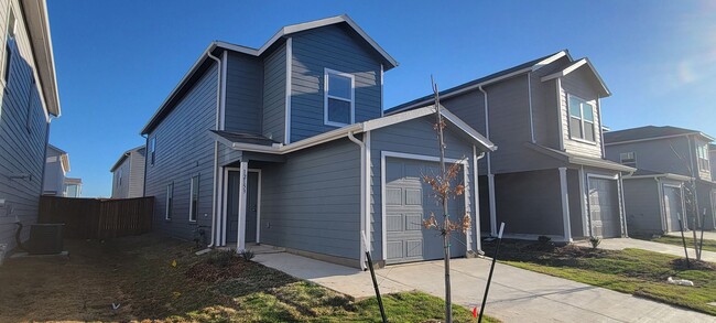 Building Photo - NEWLY BUILT 3 bedroom 2.5 Bath! *1.5 MONTH...
