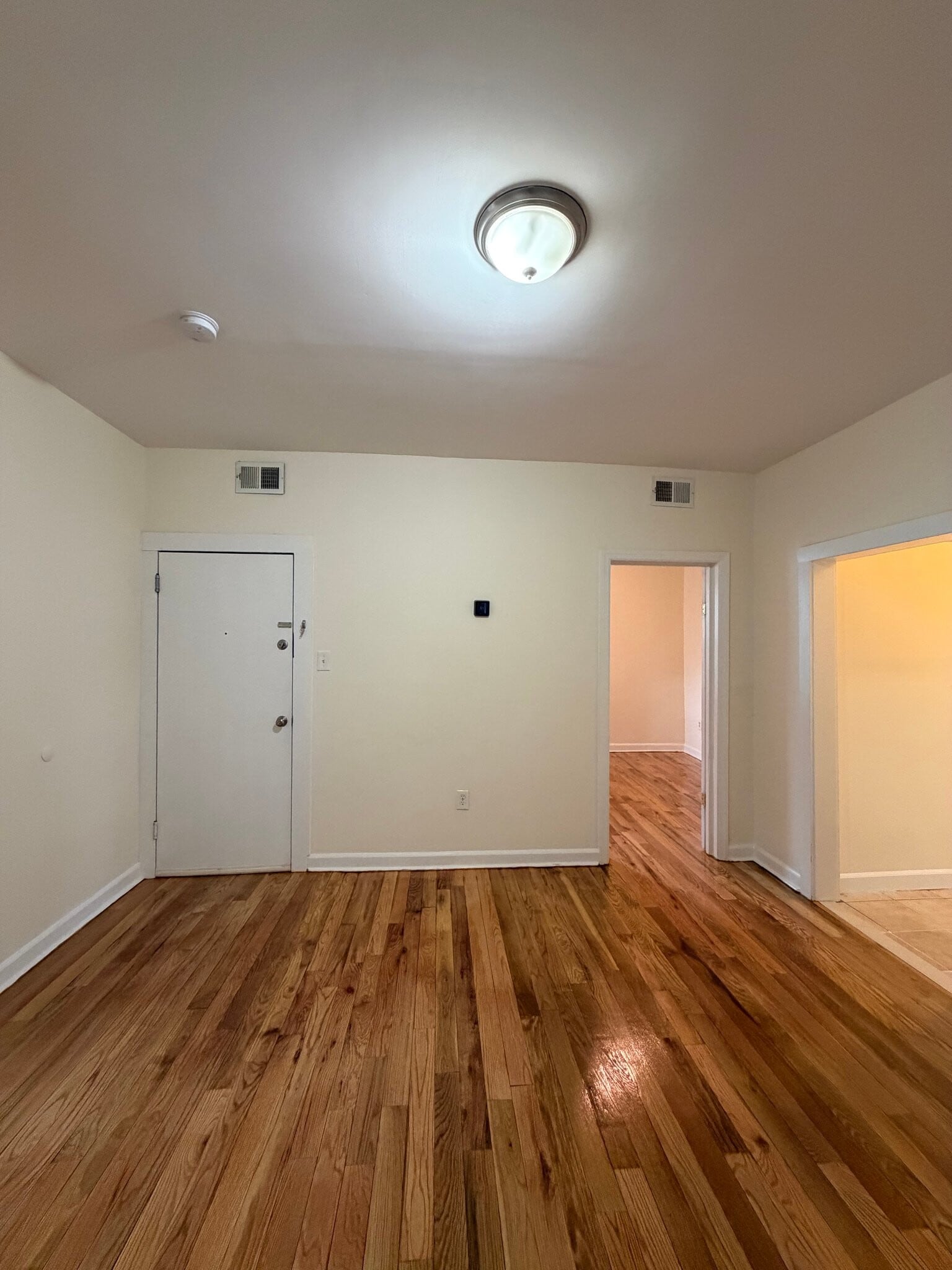 Building Photo - 58 S 13th St