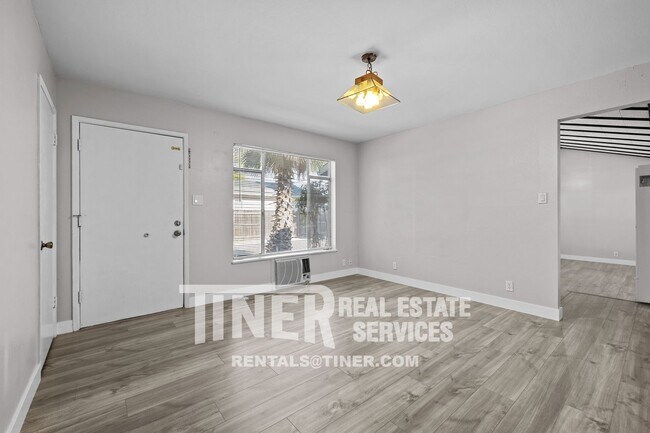 Building Photo - 7851 Winding Way