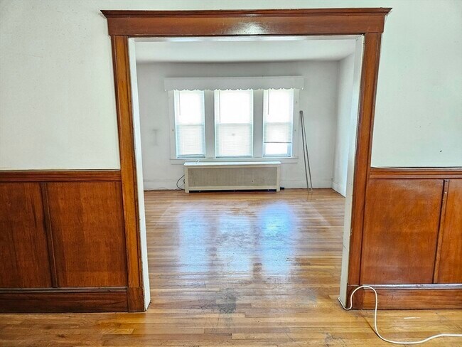 Building Photo - 151 Walworth St
