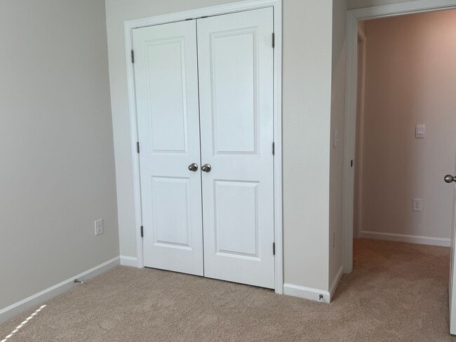 Building Photo - NEW BUILT TH In Sanford NC, Available NOW!