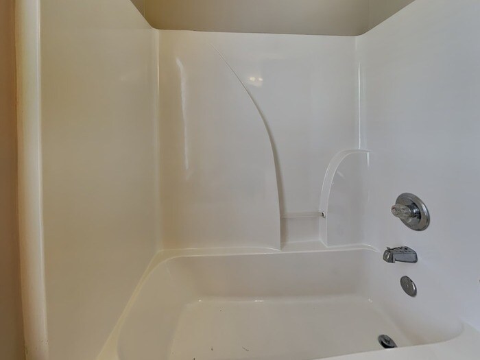 Building Photo - 4710 Biesterfield Dr