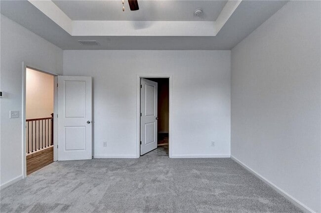 Building Photo - 477 Danville Ave