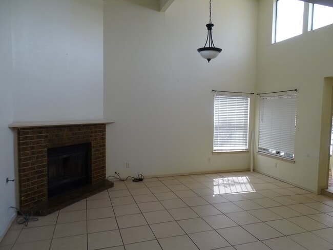 Building Photo - 7250 Shire Way
