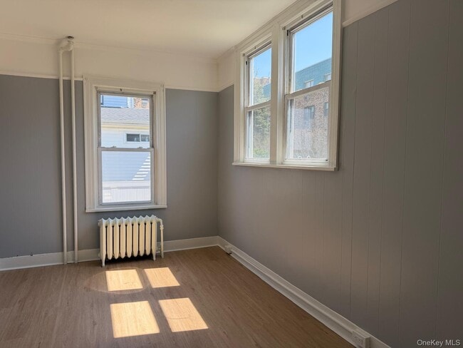 Building Photo - 24 Doxsey Pl