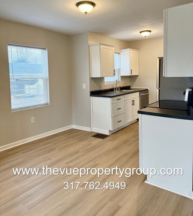 Building Photo - Move-In March & Get 50% Off Your First Month! Charming 2-Bed Northside Home!