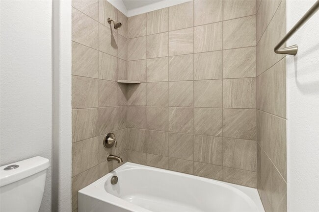 Building Photo - 2213 Cherrybark Trl