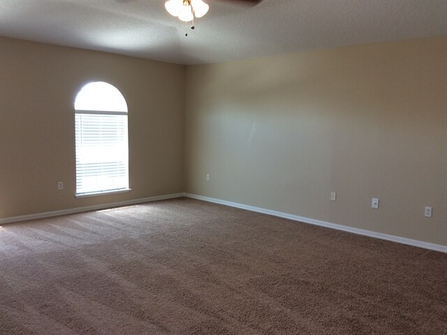 Building Photo - 401 Blake Ave