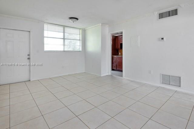 Building Photo - 1515 NE 125th Terrace
